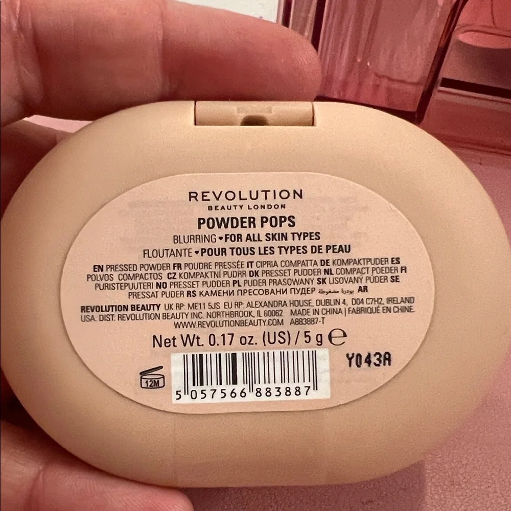 Revolution powder pops